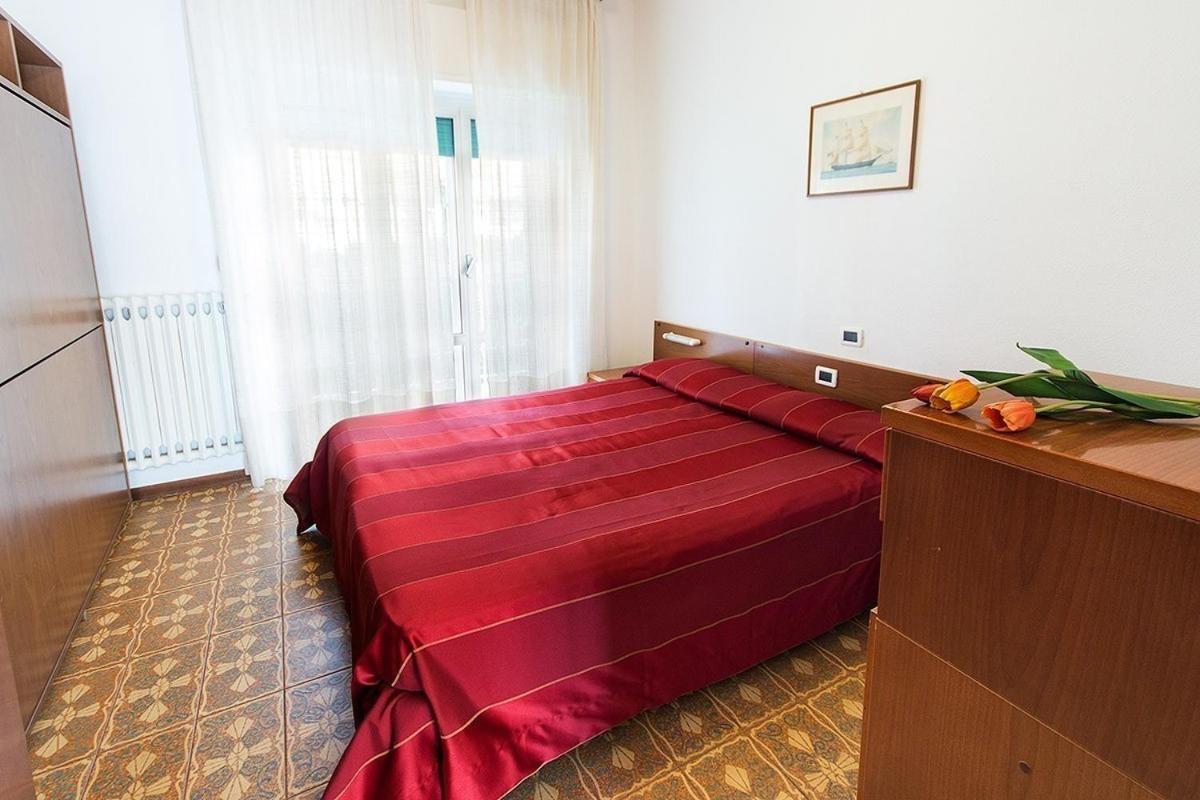 Casavacanze Internazionale Диано-Марина Экстерьер фото